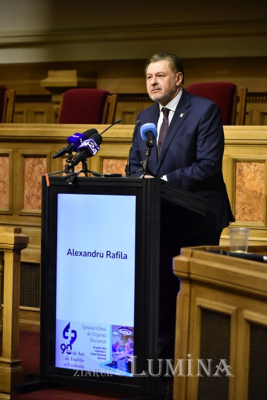 Conferință științifică aniversară la Palatul Patriarhiei 293418