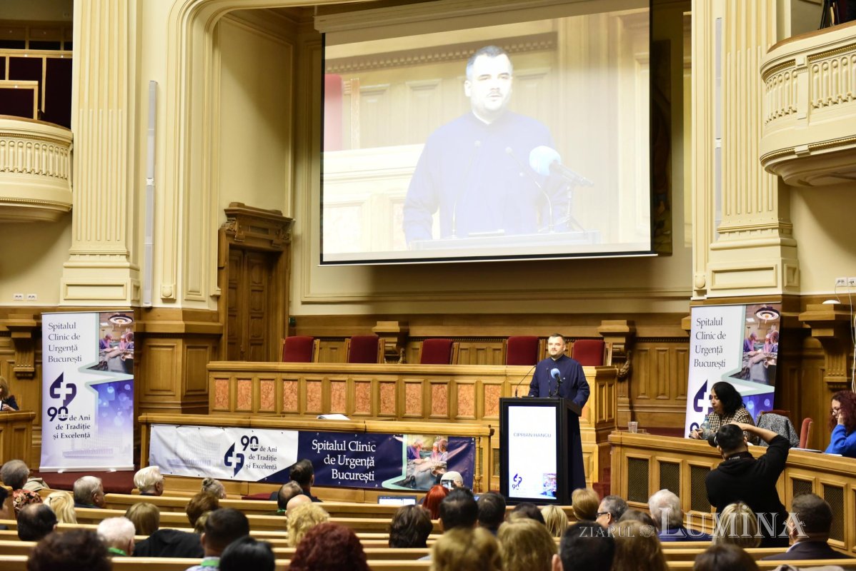 Conferință științifică aniversară la Palatul Patriarhiei 293428