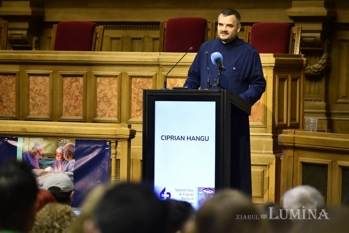 Conferință științifică aniversară la Palatul Patriarhiei 293429