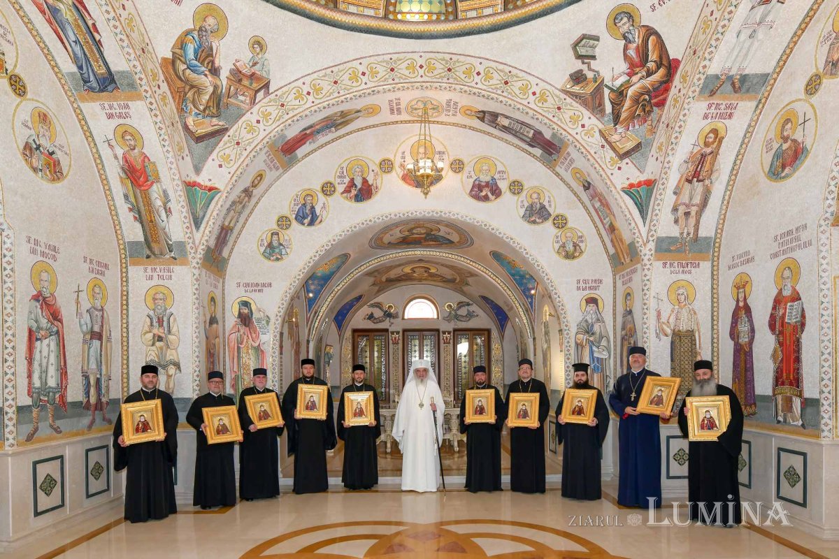 Daruri din partea Patriarhului României pentru paraclisele patriarhale 293629