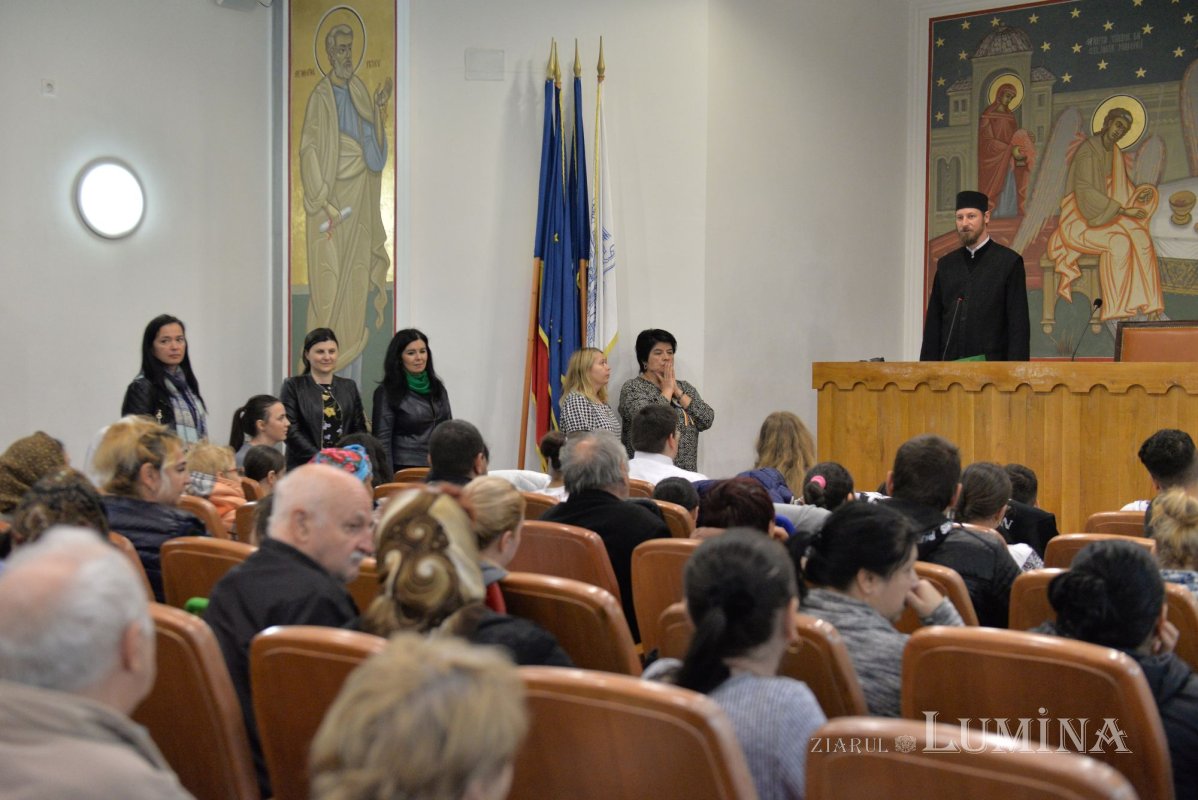 250 de familii sprijinite pentru masa pascală de Protoieria Sector 3 Capitală 293977