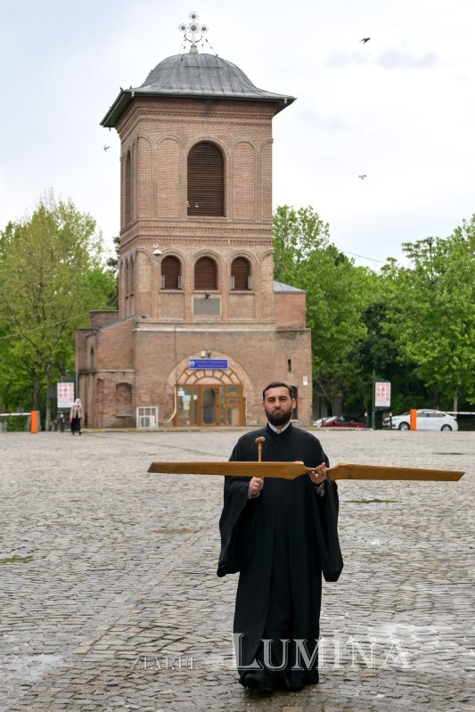 Denia din Sfânta și Marea Miercuri la Catedrala Patriarhală 294009