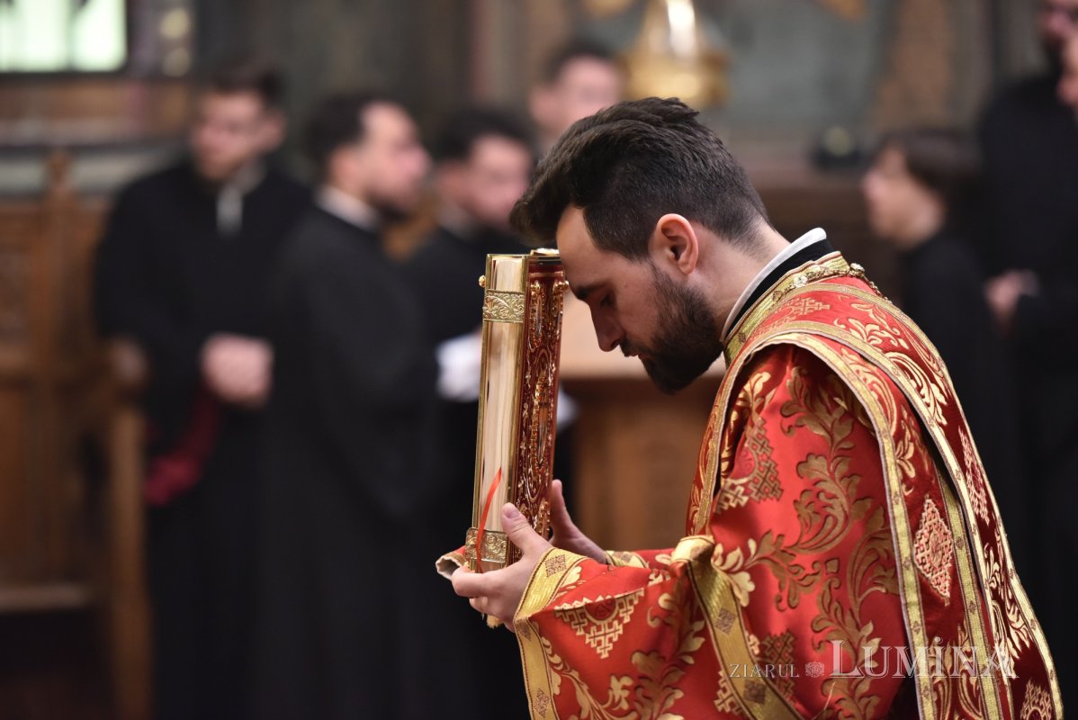 Ziua instituirii Sfintei Euharistii la Catedrala Patriarhală 294107