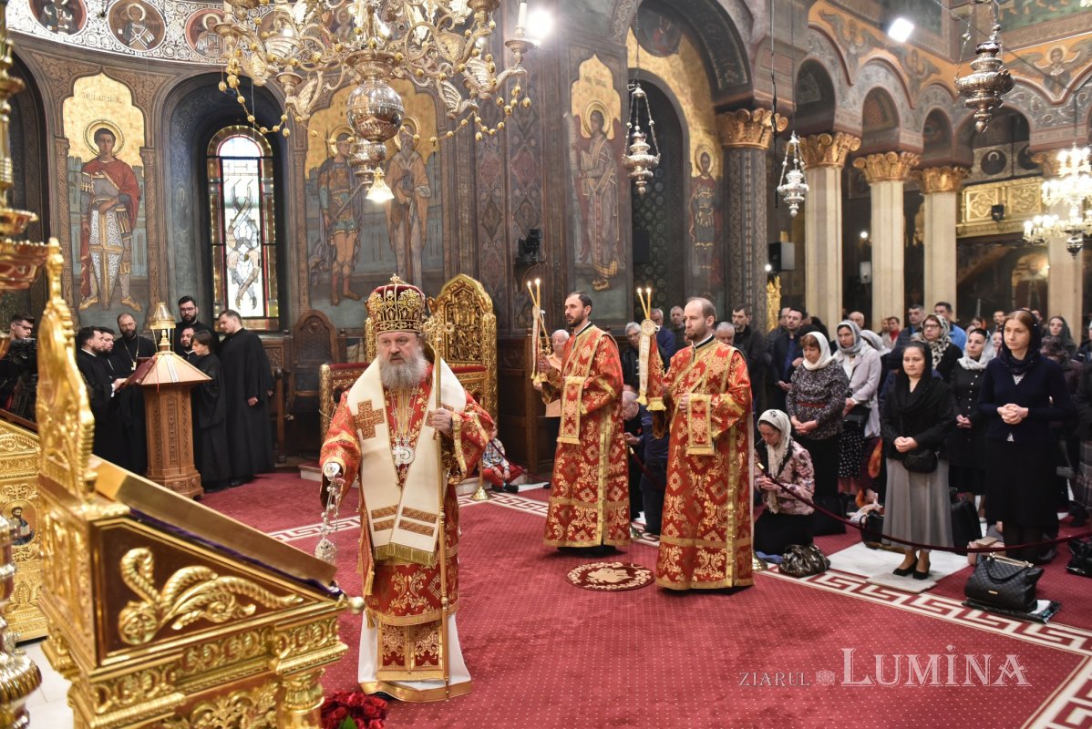 Ziua instituirii Sfintei Euharistii la Catedrala Patriarhală 294111