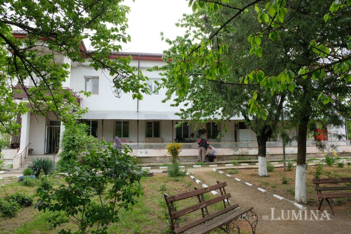 Empatie și Înviere la Căminul de bătrâni Mironeşti 293793