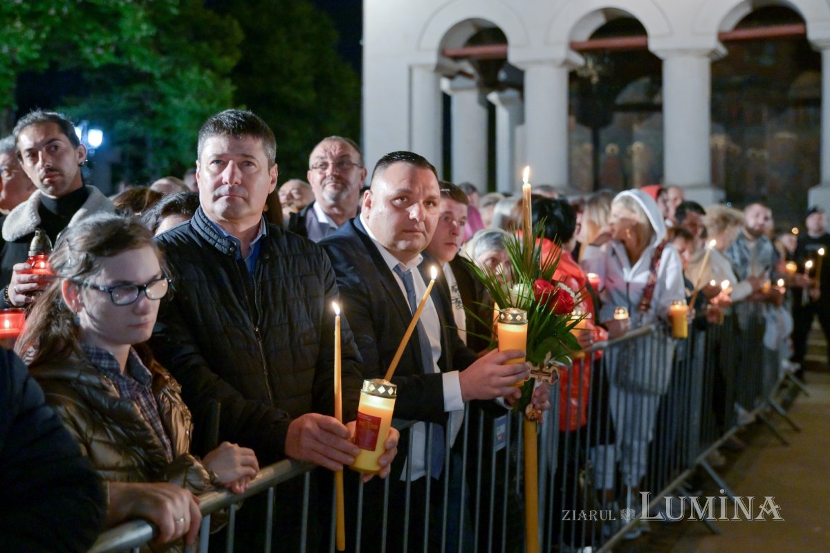 Praznic luminos pe Colina Bucuriei 294494