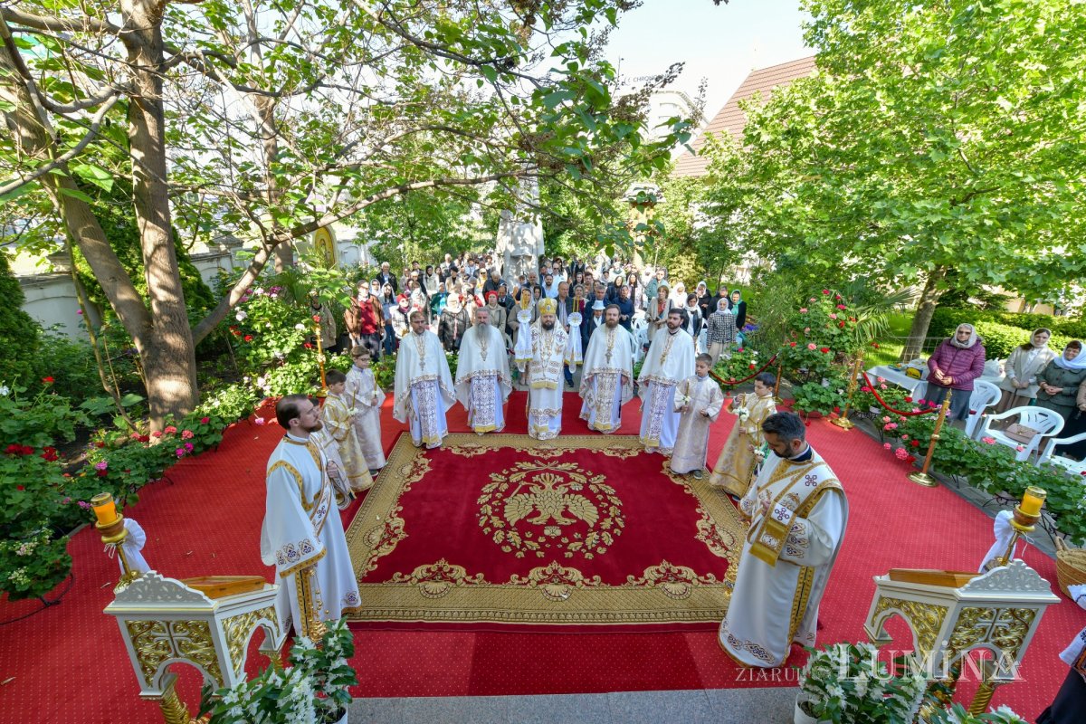 Zi de hram la Paraclisul Catedralei Naționale 294664