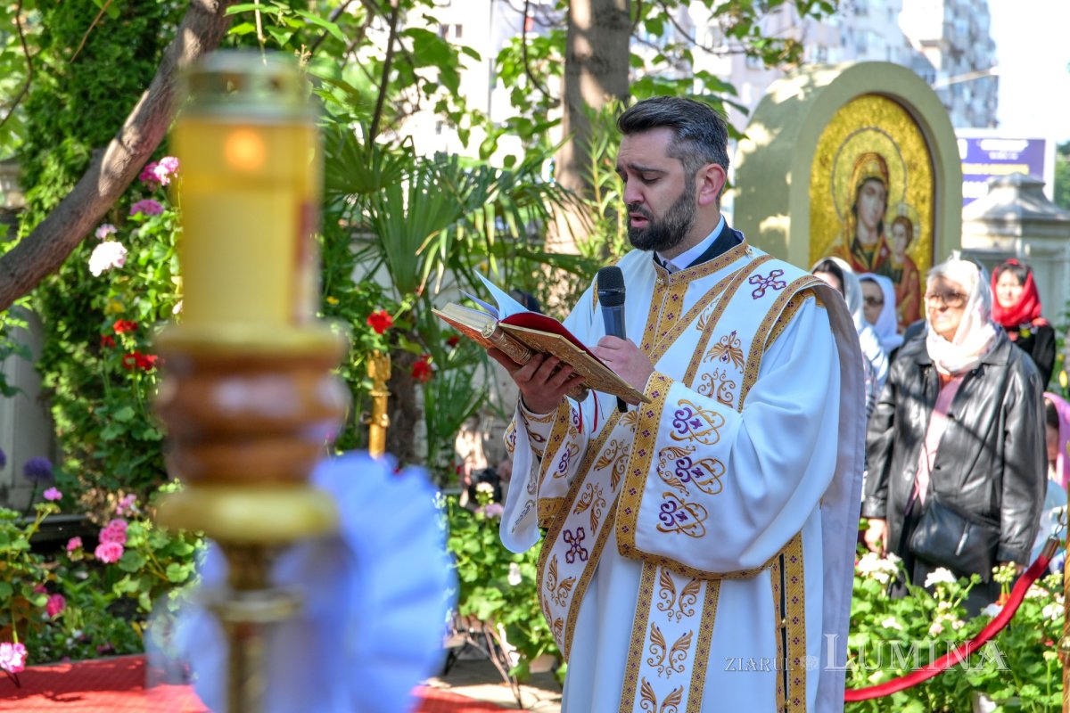 Zi de hram la Paraclisul Catedralei Naționale 294668