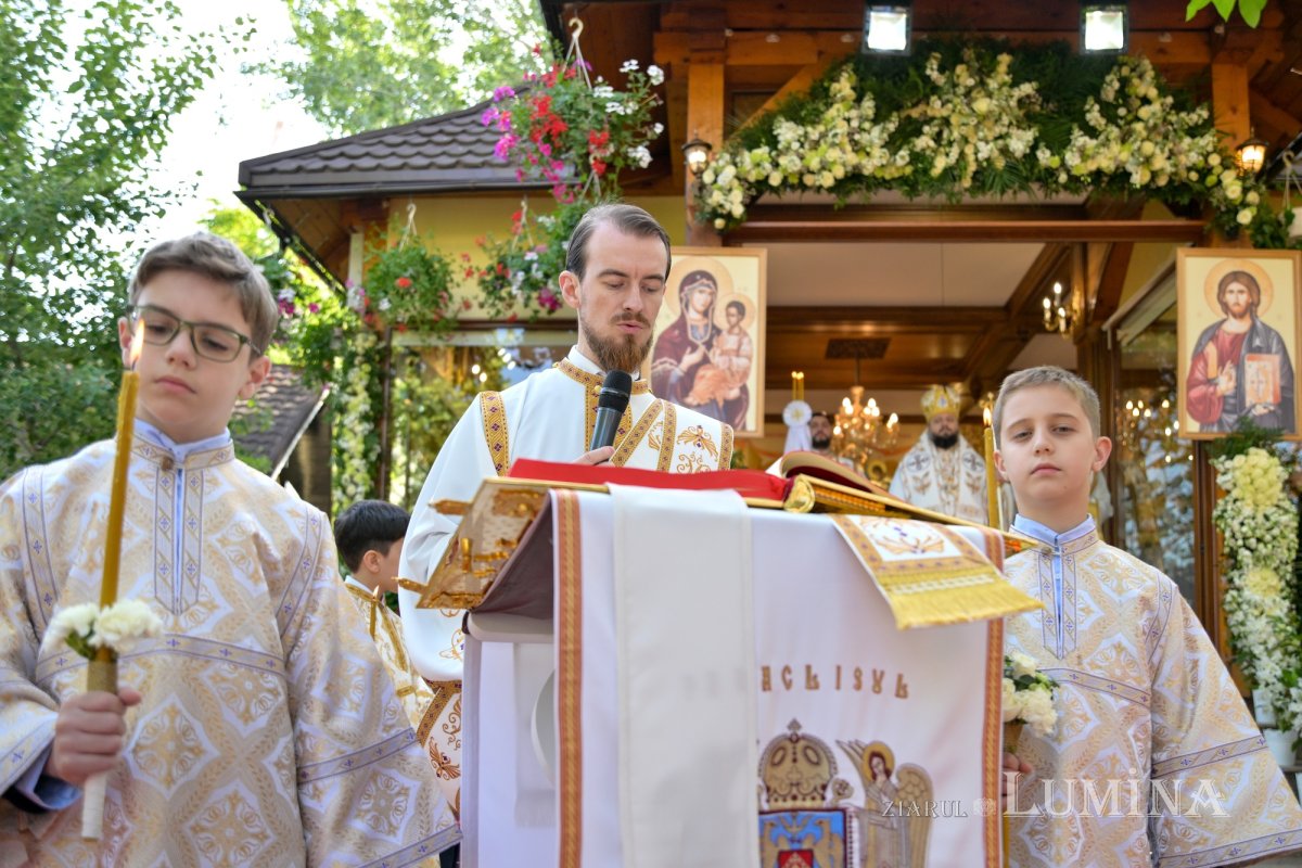 Zi de hram la Paraclisul Catedralei Naționale 294673