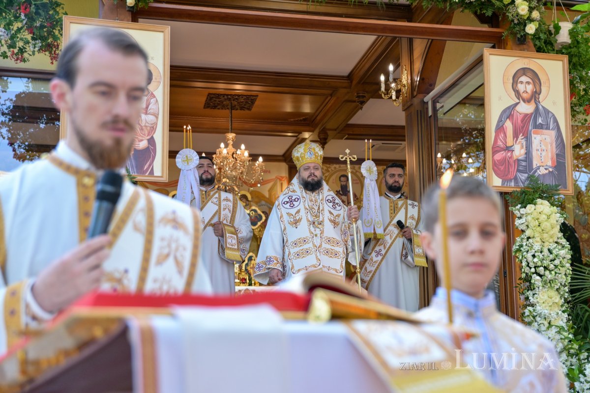 Zi de hram la Paraclisul Catedralei Naționale 294674