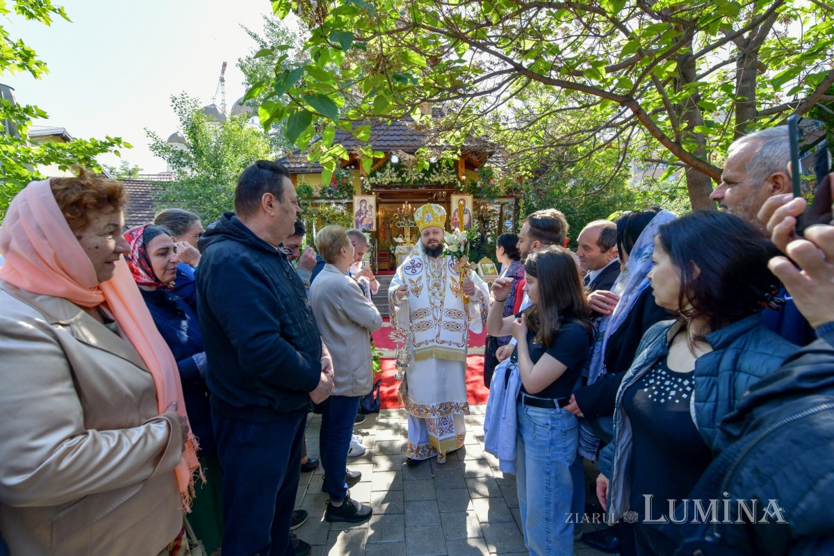 Zi de hram la Paraclisul Catedralei Naționale 294682