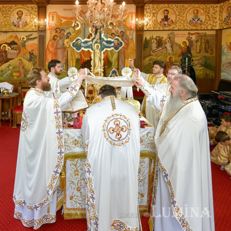 Zi de hram la Paraclisul Catedralei Naționale 294691