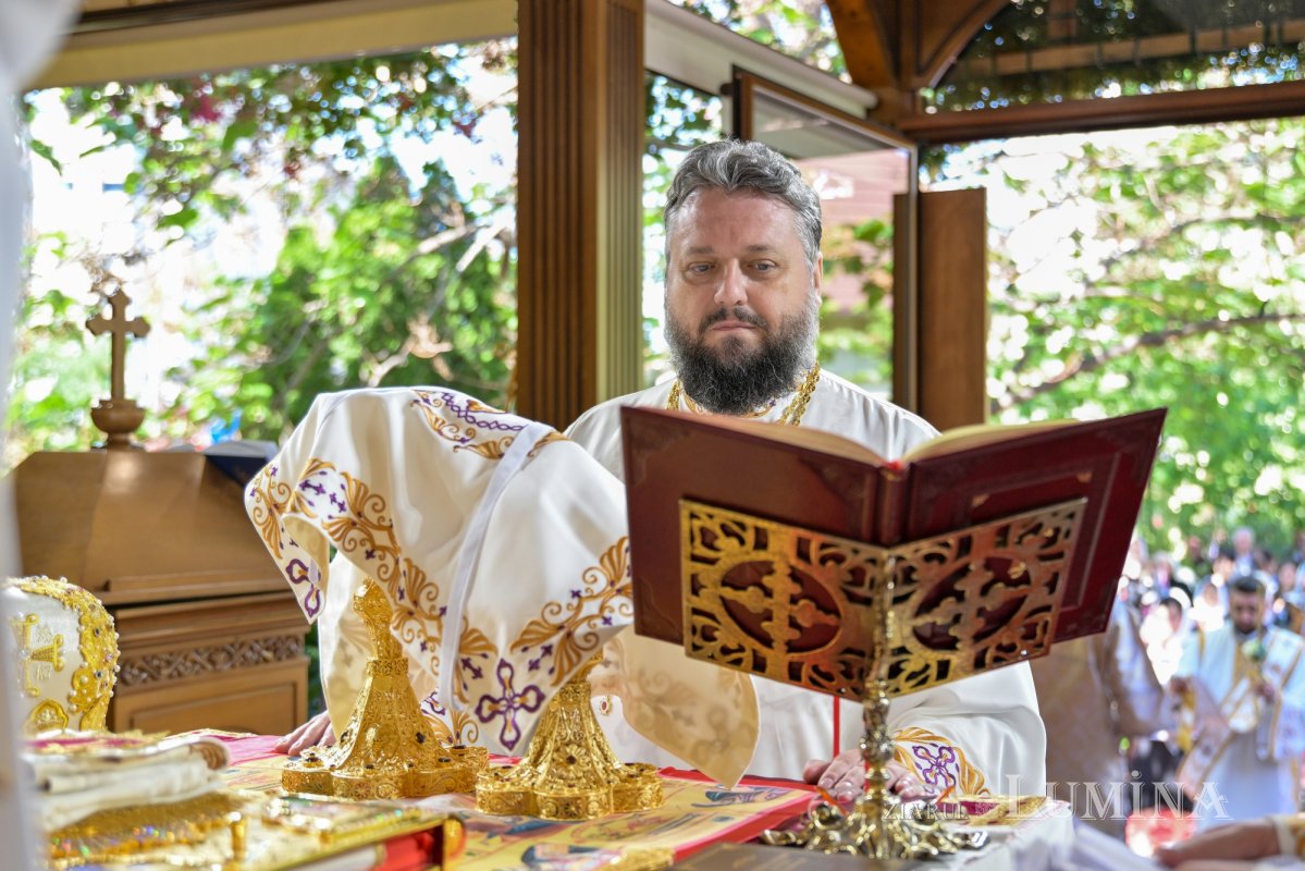 Zi de hram la Paraclisul Catedralei Naționale 294696