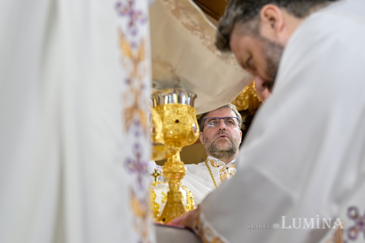 Zi de hram la Paraclisul Catedralei Naționale 294697