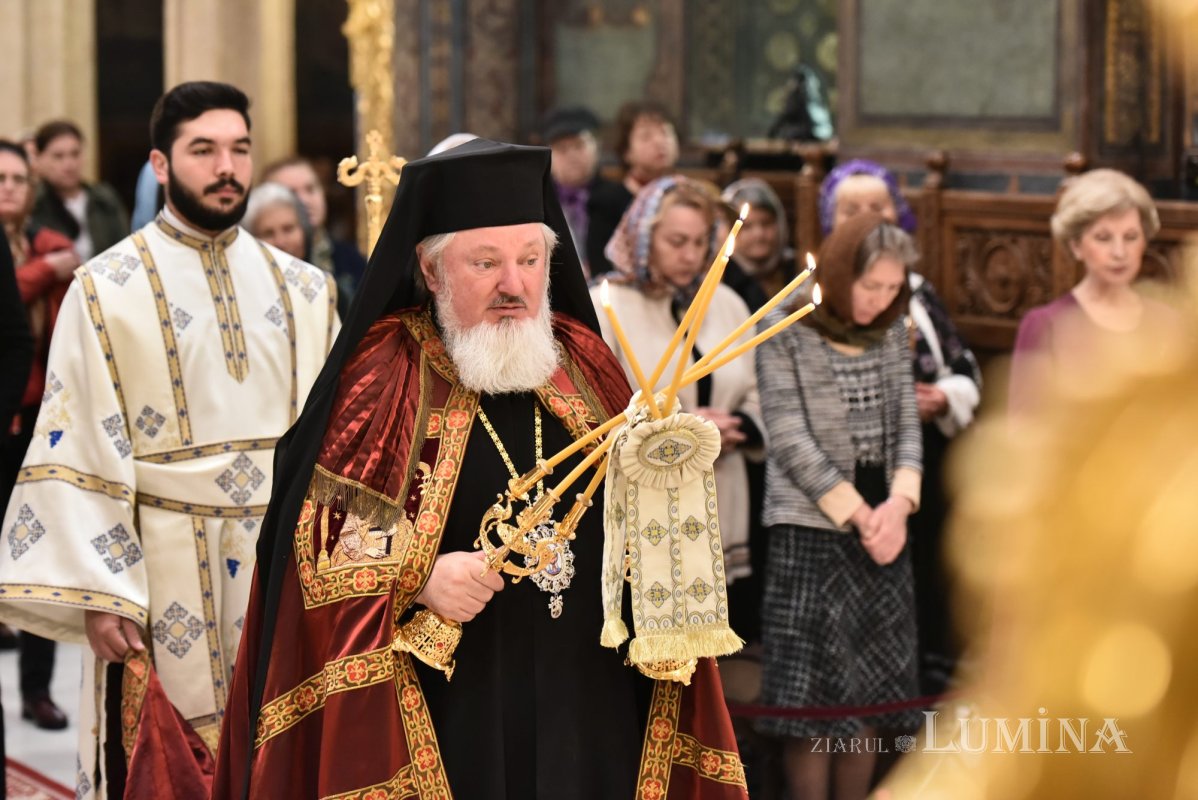 Izvorul Tămăduirii sărbătorit pe Colina Patriarhiei 295009