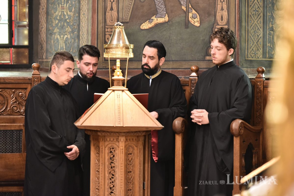 Izvorul Tămăduirii sărbătorit pe Colina Patriarhiei 295010