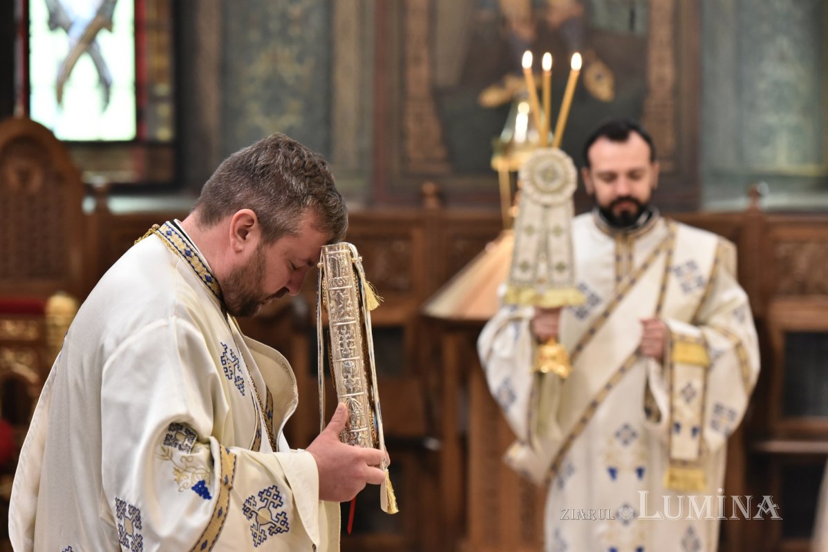 Izvorul Tămăduirii sărbătorit pe Colina Patriarhiei 295027