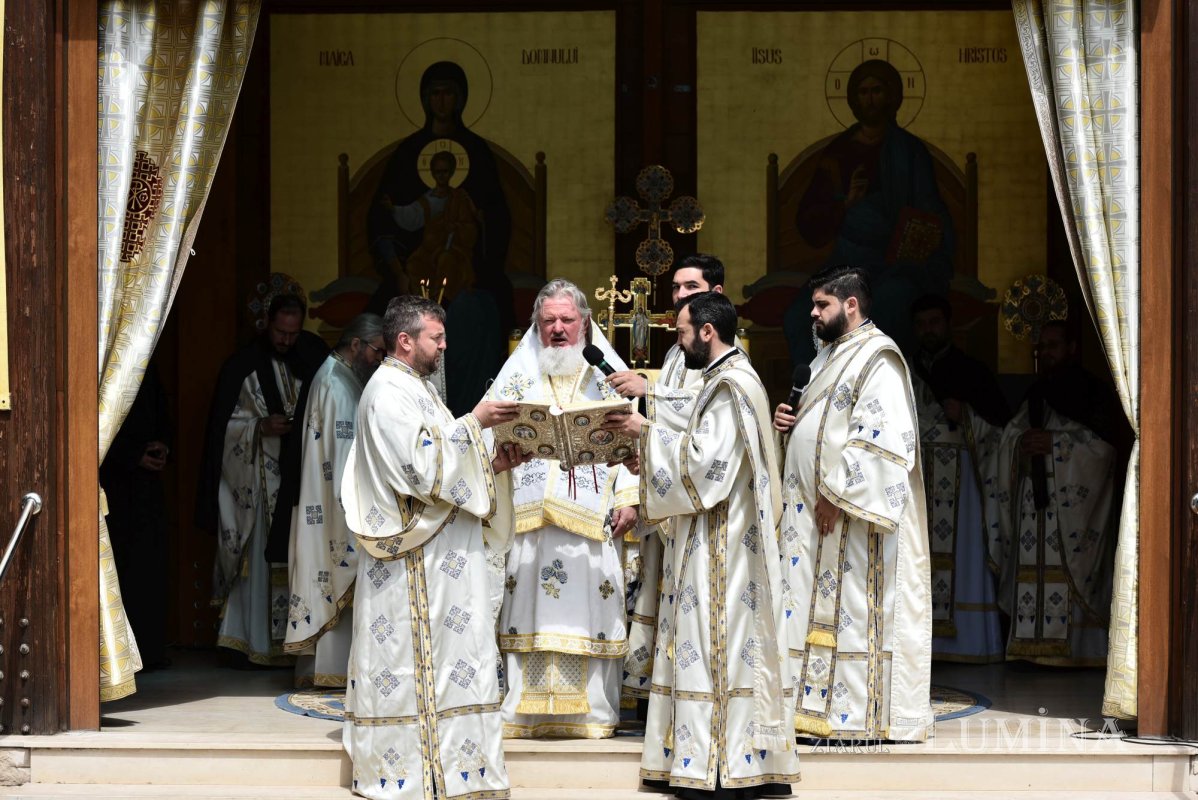 Izvorul Tămăduirii sărbătorit pe Colina Patriarhiei 295038