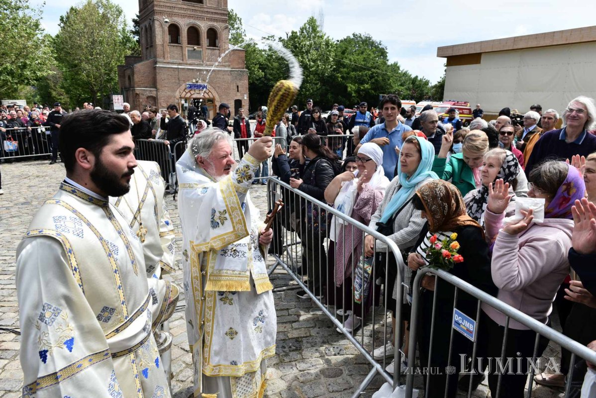 Izvorul Tămăduirii sărbătorit pe Colina Patriarhiei 295045