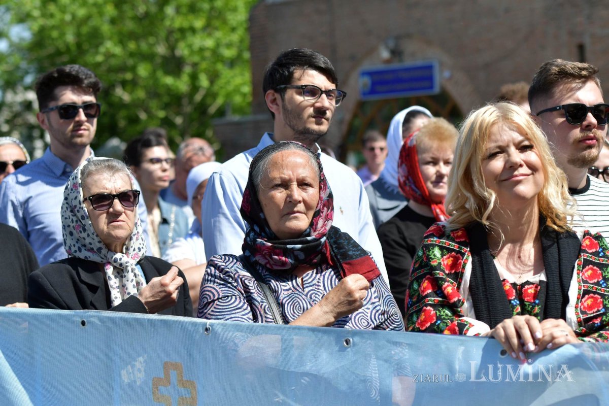 Sfintele Femei Mironosițe - mărturisitoare ale Învierii Domnului 295777