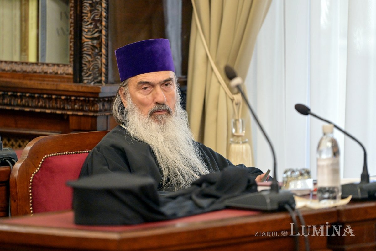 Întrunirea Sinodului Mitropoliei Munteniei și Dobrogei la Reședința Patriarhală 296207
