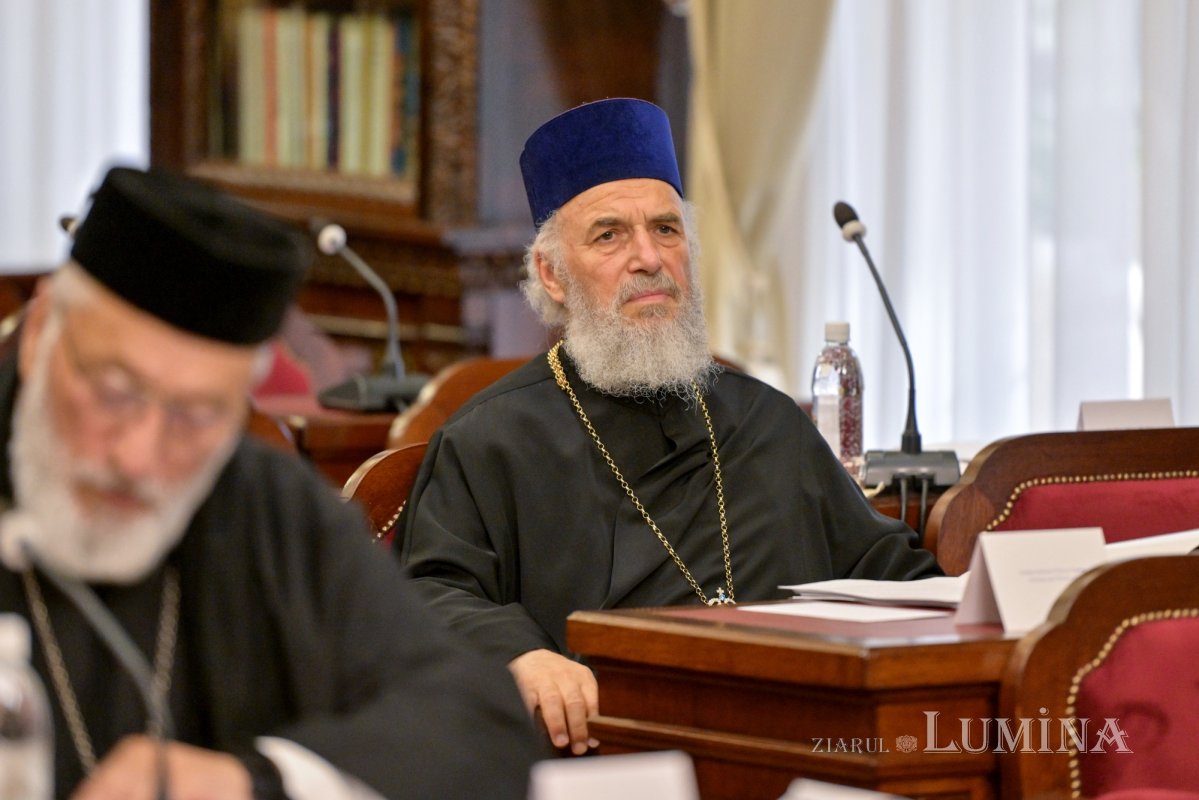 Întrunirea Sinodului Mitropoliei Munteniei și Dobrogei la Reședința Patriarhală 296210