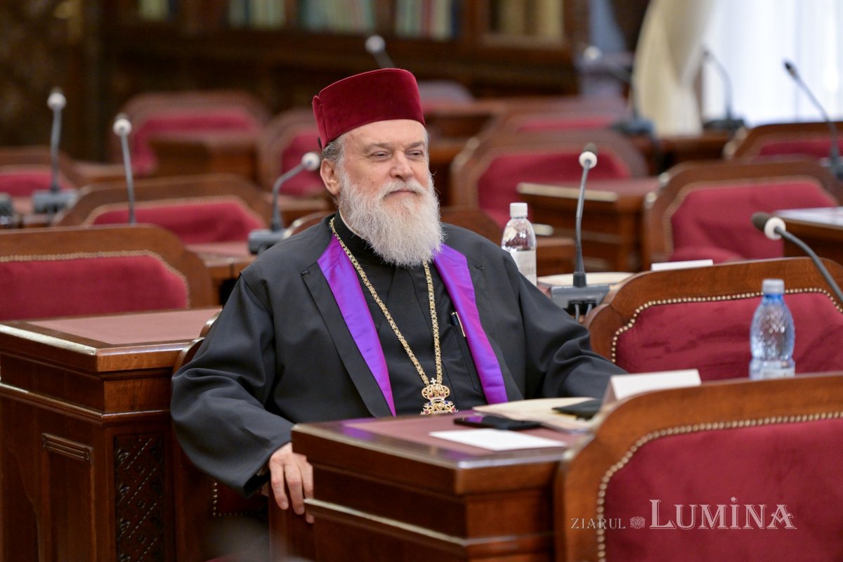 Întrunirea Sinodului Mitropoliei Munteniei și Dobrogei la Reședința Patriarhală 296211