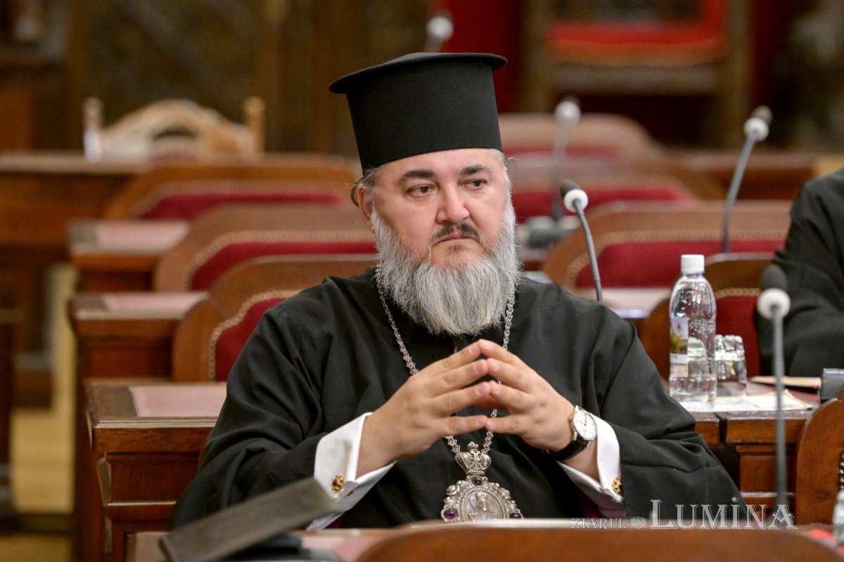 Întrunirea Sinodului Mitropoliei Munteniei și Dobrogei la Reședința Patriarhală 296212