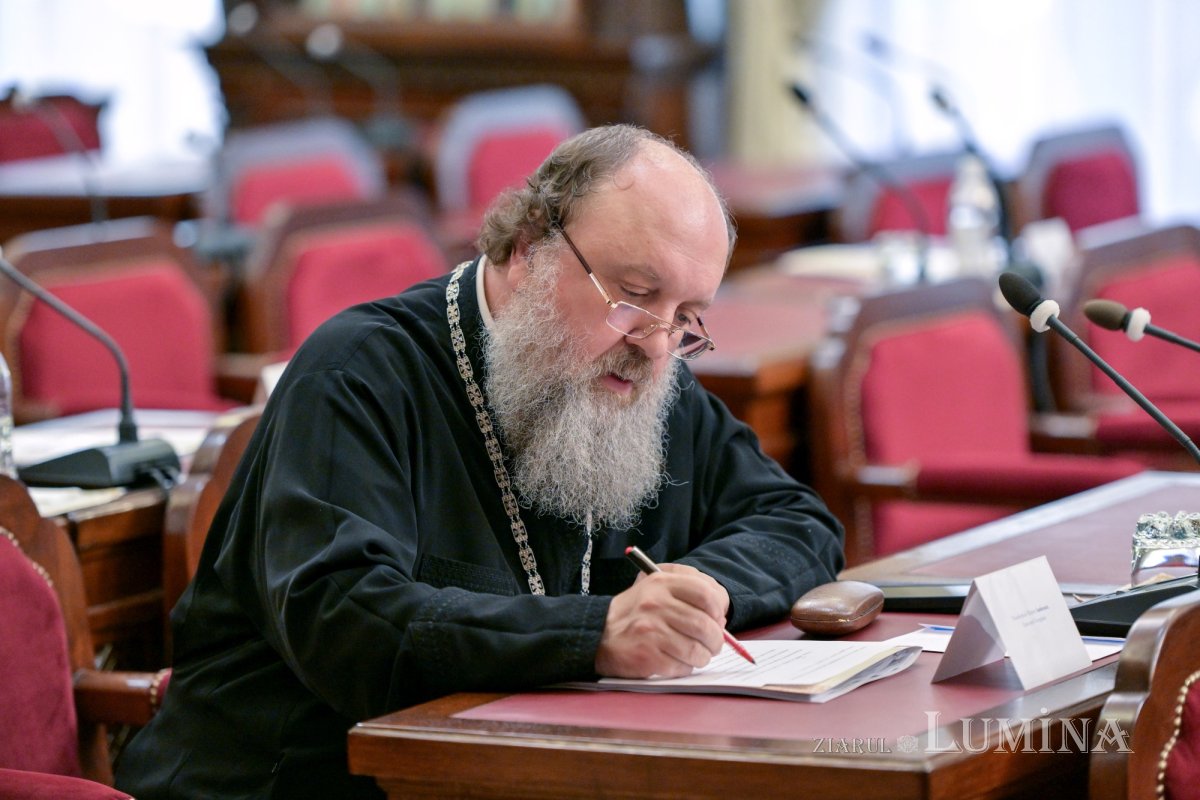 Întrunirea Sinodului Mitropoliei Munteniei și Dobrogei la Reședința Patriarhală 296215