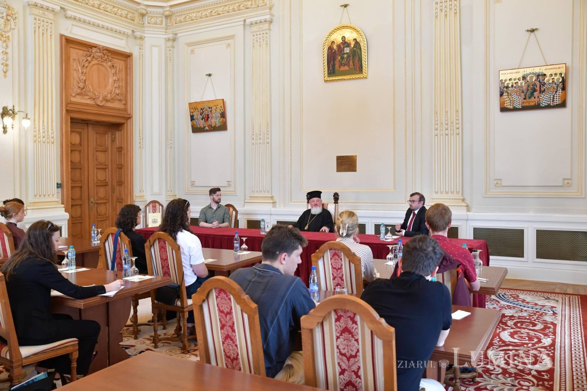 Oaspeți din SUA la Palatul Patriarhiei 296182