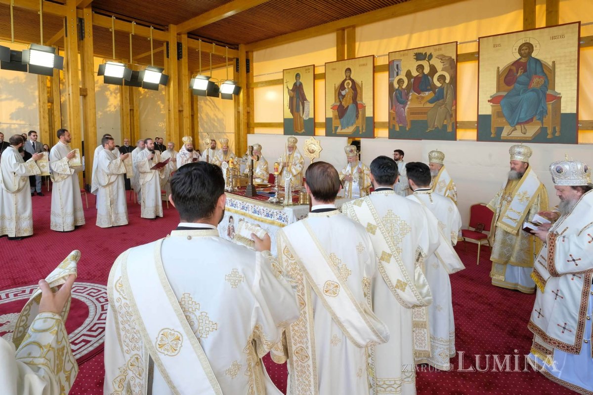 Catedrala Patriarhală și-a sărbătorit hramul istoric 296524