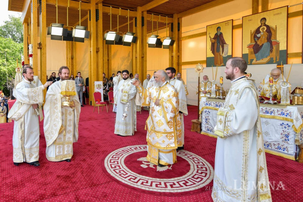 Catedrala Patriarhală și-a sărbătorit hramul istoric 296577