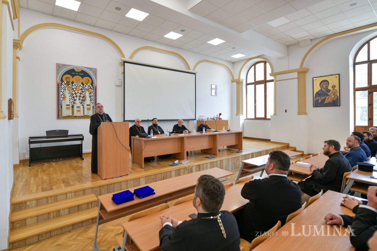 Revedere a teologilor bucureşteni din promoţia 2004 297656