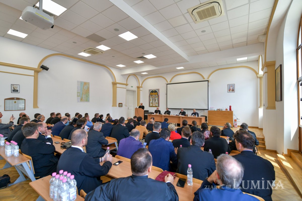 Revedere a teologilor bucureşteni din promoţia 2004 297659