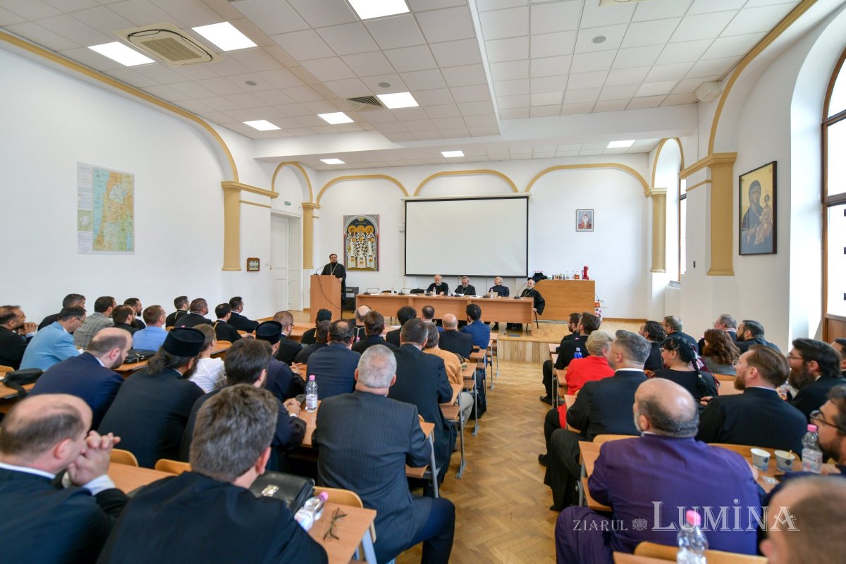 Revedere a teologilor bucureşteni din promoţia 2004 297664