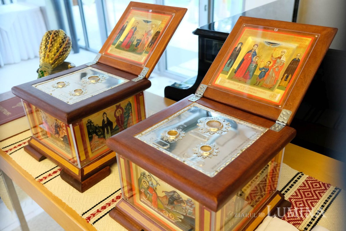 Sesiune festivă a Adunării eparhiale în Germania 297920