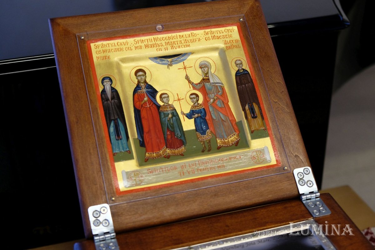 Sesiune festivă a Adunării eparhiale în Germania 297921