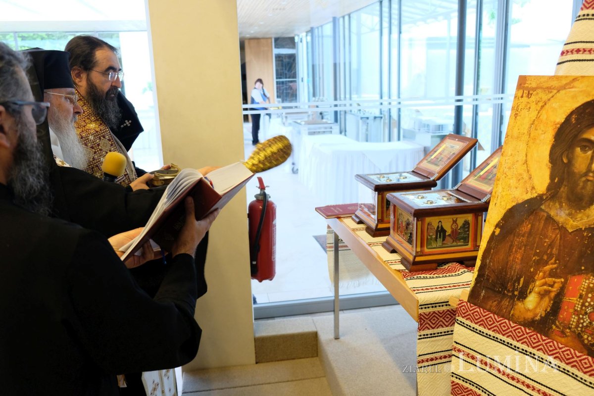 Sesiune festivă a Adunării eparhiale în Germania 297926