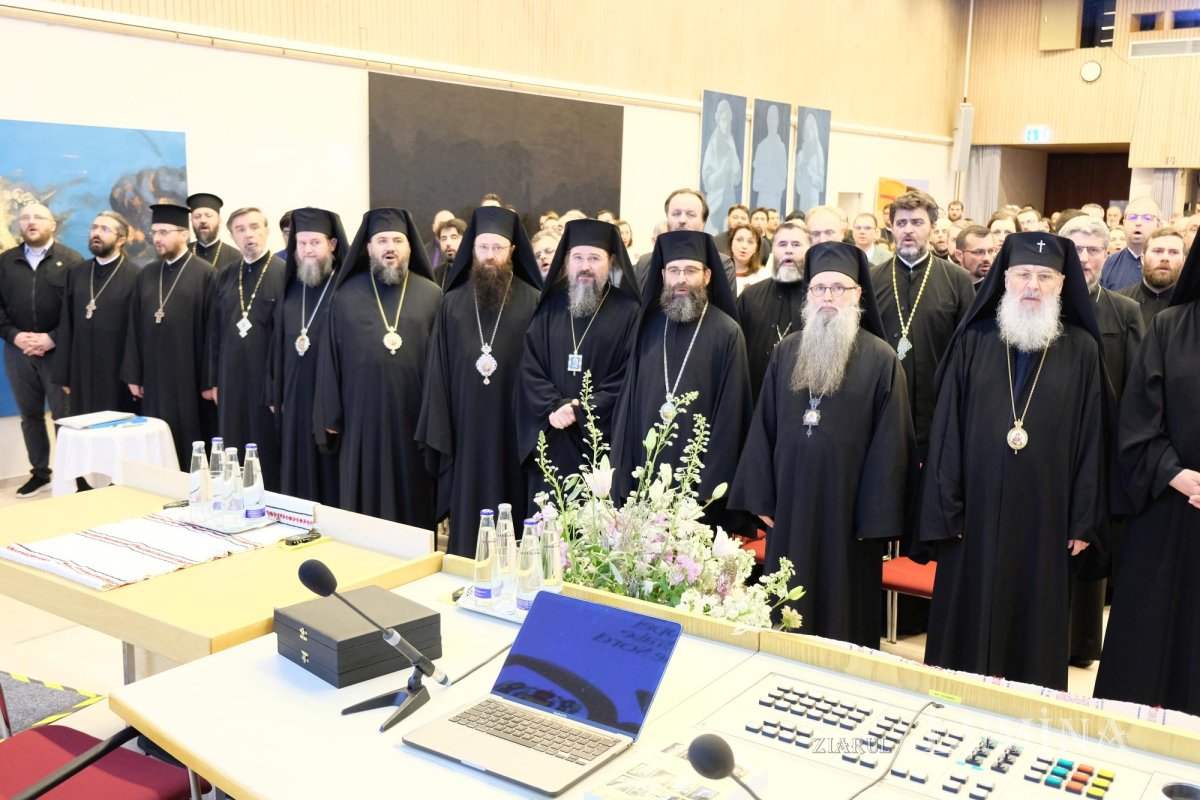 Sesiune festivă a Adunării eparhiale în Germania 297928