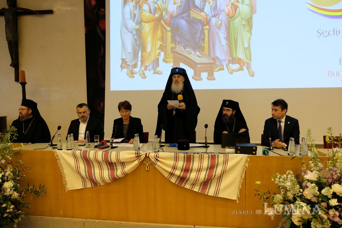 Sesiune festivă a Adunării eparhiale în Germania 297930