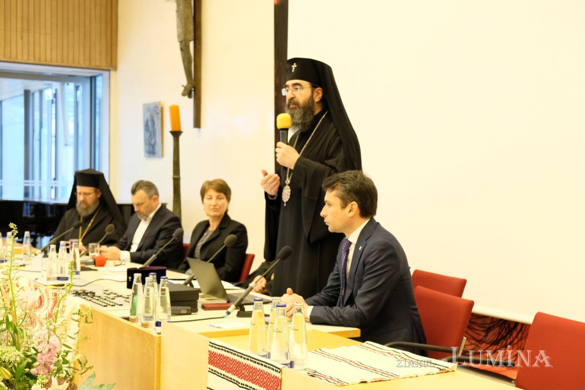 Sesiune festivă a Adunării eparhiale în Germania 297934