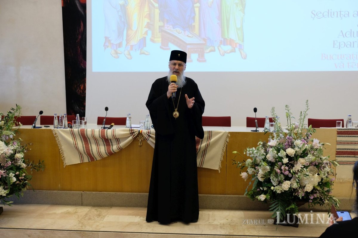 Sesiune festivă a Adunării eparhiale în Germania 297950