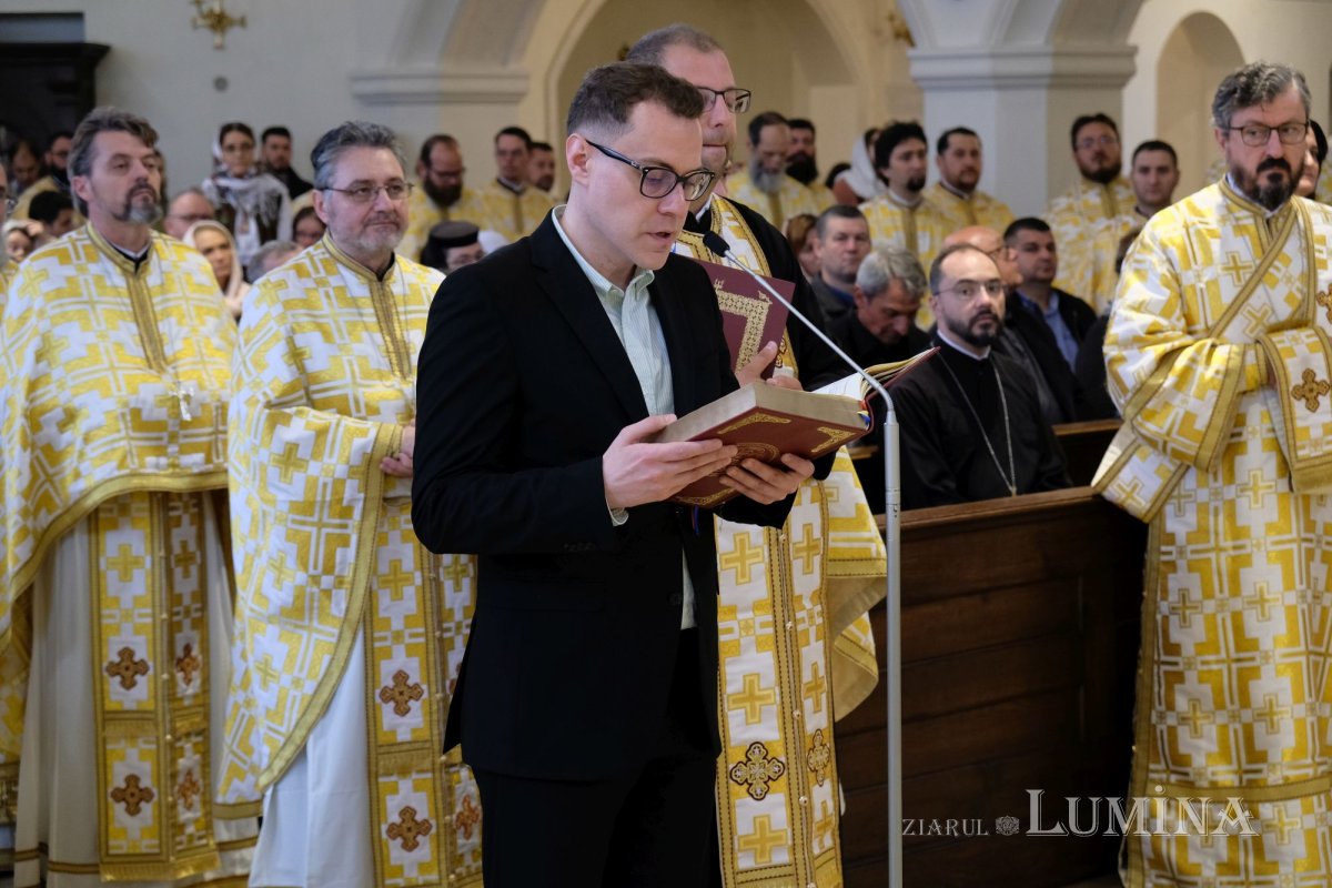 Recunoștință prin rugăciune pentru o aniversare binecuvântată 298034