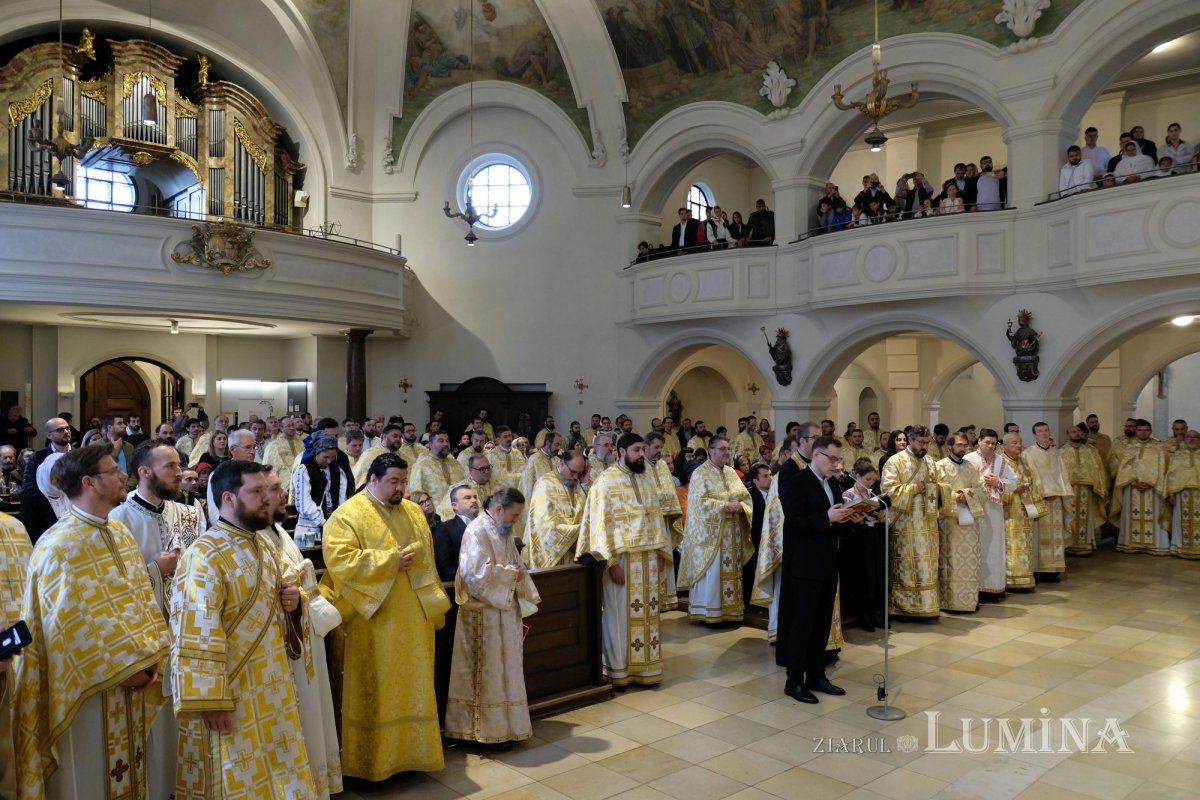 Recunoștință prin rugăciune pentru o aniversare binecuvântată 298035