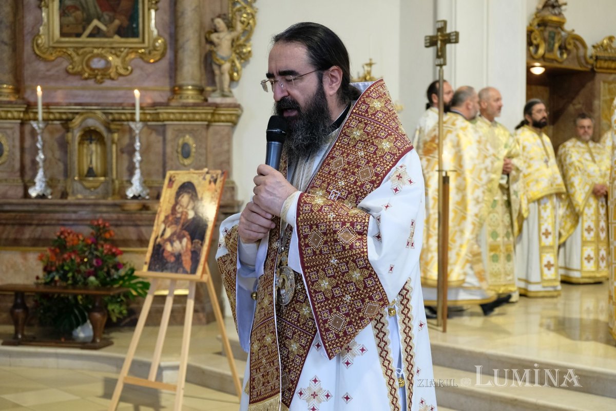 Recunoștință prin rugăciune pentru o aniversare binecuvântată 298070