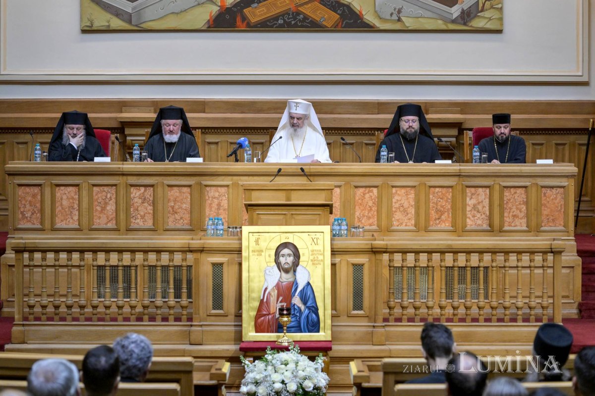 Conferință clericală semestrială la Palatul Patriarhiei 298268