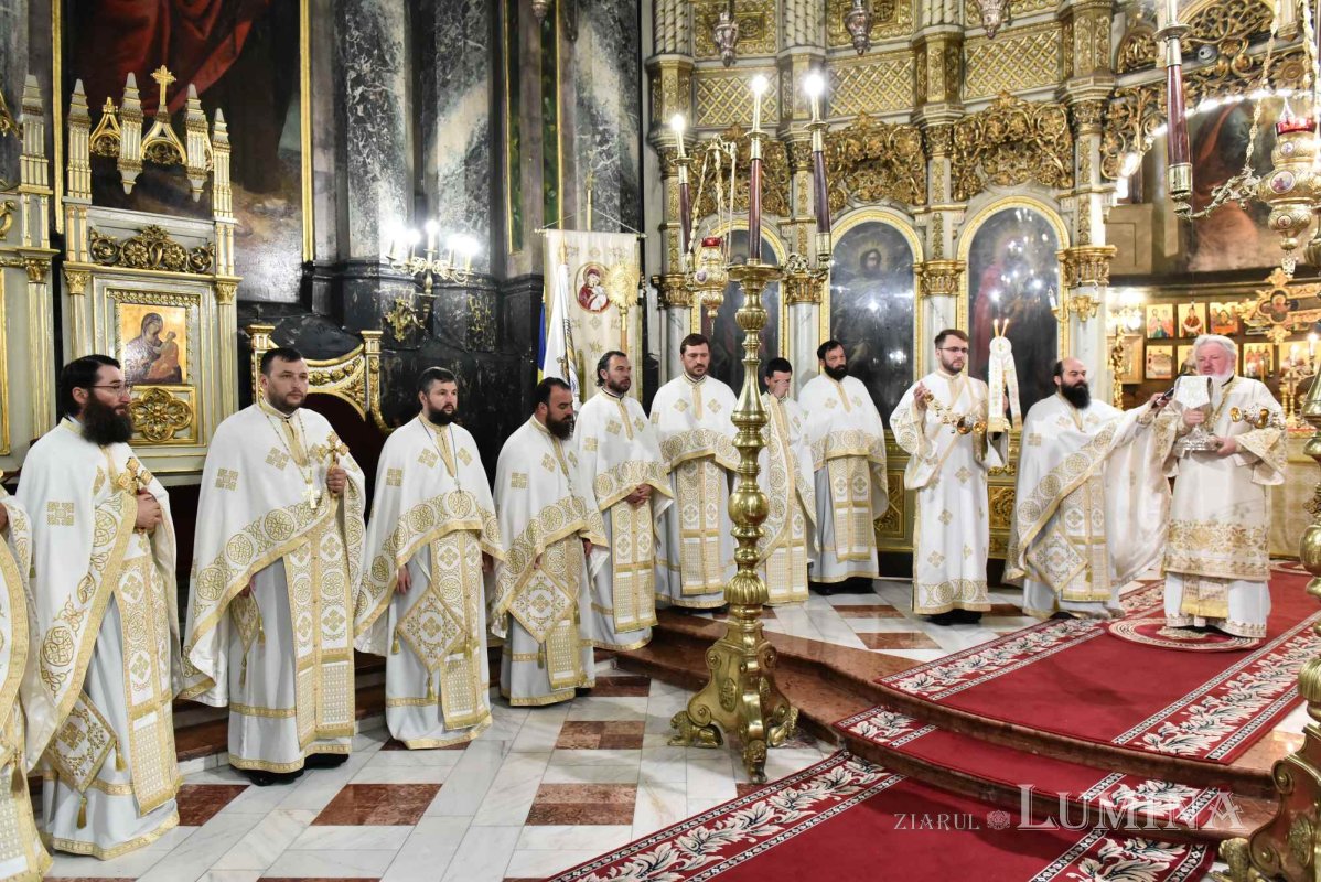Conferință pastoral‑misionară a clericilor din Prahova la Palatul Patriarhiei 298411