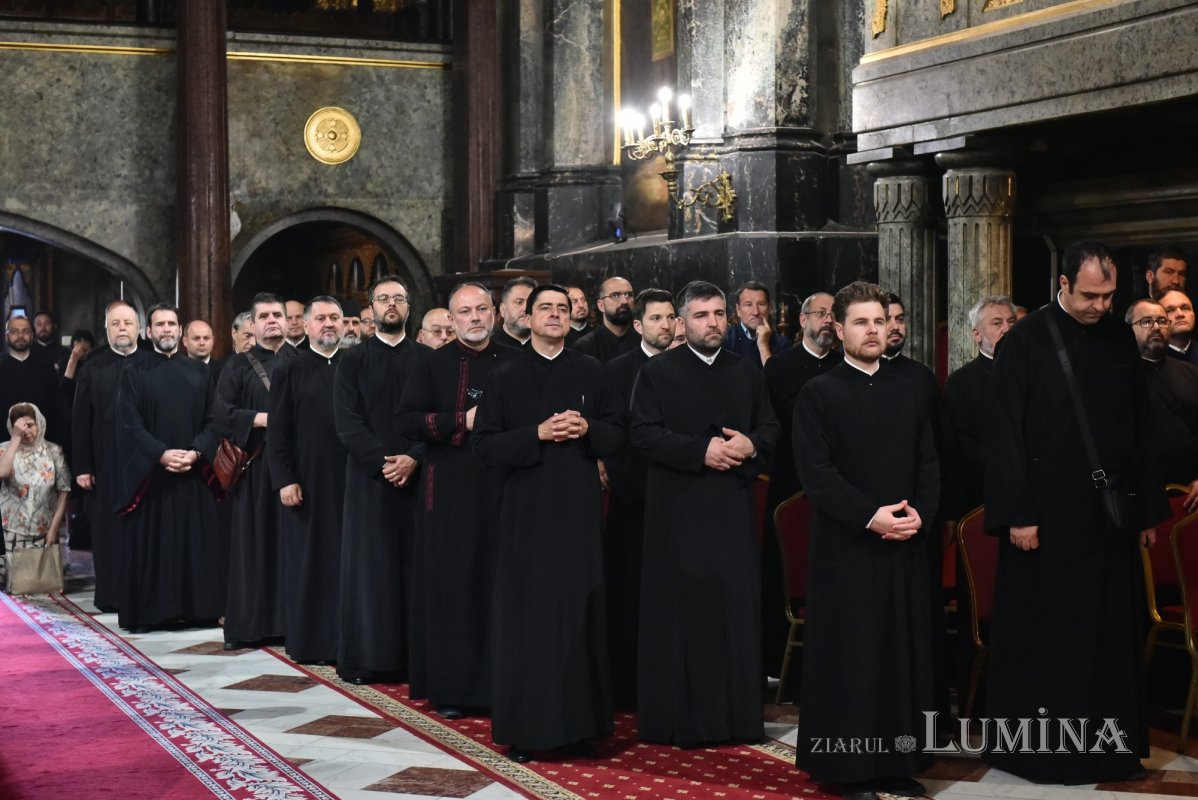 Conferință pastoral‑misionară a clericilor din Prahova la Palatul Patriarhiei 298412