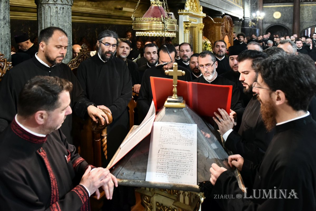 Conferință pastoral‑misionară a clericilor din Prahova la Palatul Patriarhiei 298413