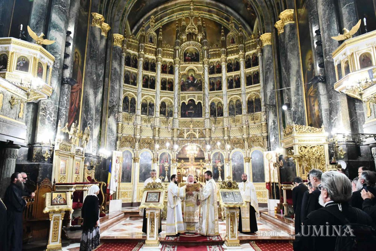 Conferință pastoral‑misionară a clericilor din Prahova la Palatul Patriarhiei 298416